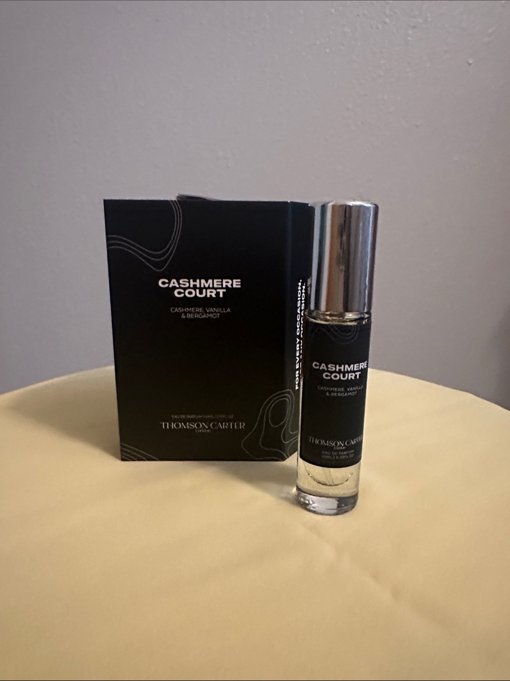 Cashmere Court Rollerball Perfume - Black & Silver